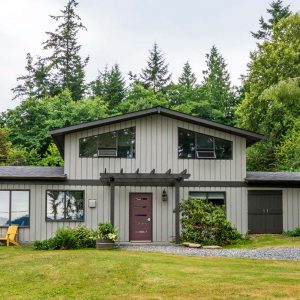 Welcoming Peace N Love