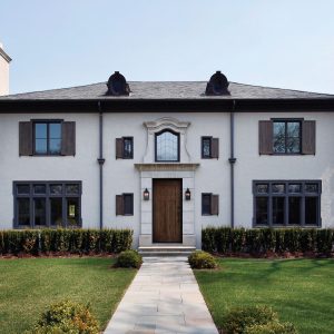 Simple 3-Panel Shaker Entrance